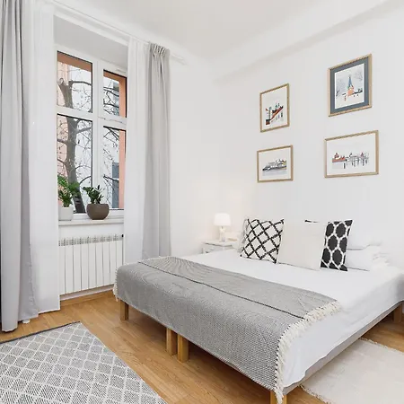 Two Bedroom - Starowislna 66 شقة